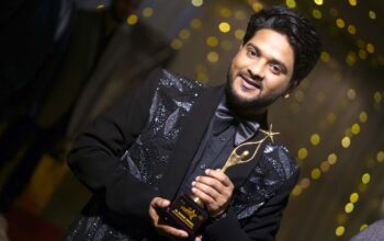 Masid Rono Won ‘Iconic Star Award’ For Best Entertainment Journalist